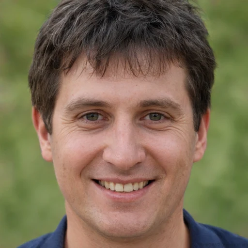 Sebastian F.